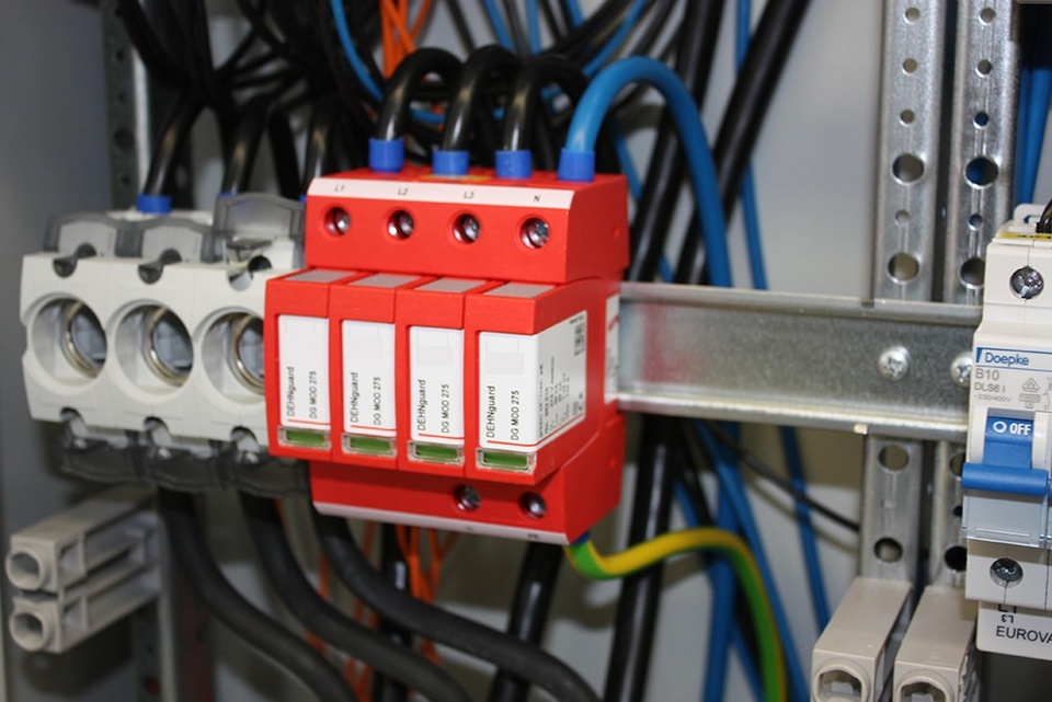 U berspannungsschutz bei Elektro-Heuser in Herbstein